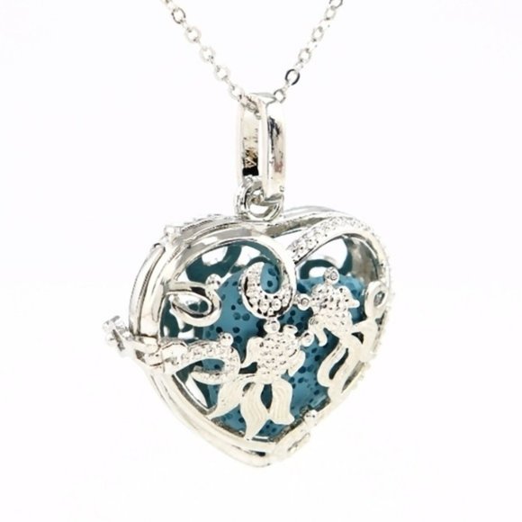 Heart Essential Oil Diffuser Pendant - Picture 2 of 5